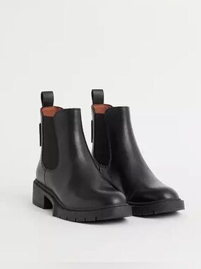 Coach Lyden Leather Chelsea Booties – Black Lug Sole – Size 7.5